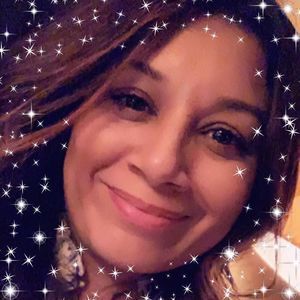 Meet your Posher, Ilana